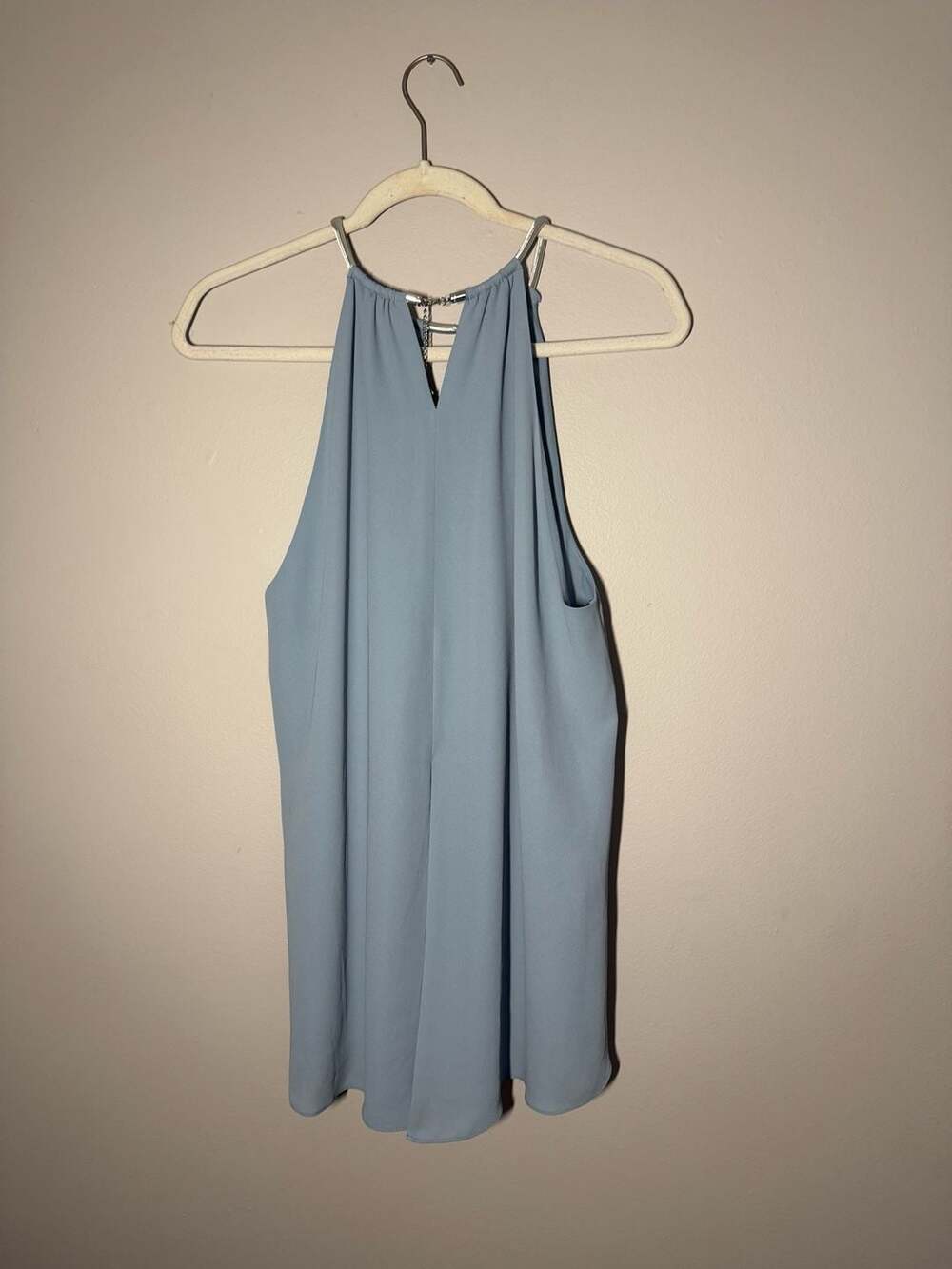 BCBGMAXAZRIA Light Blue Metal Chain Halter High-Low Top Size M